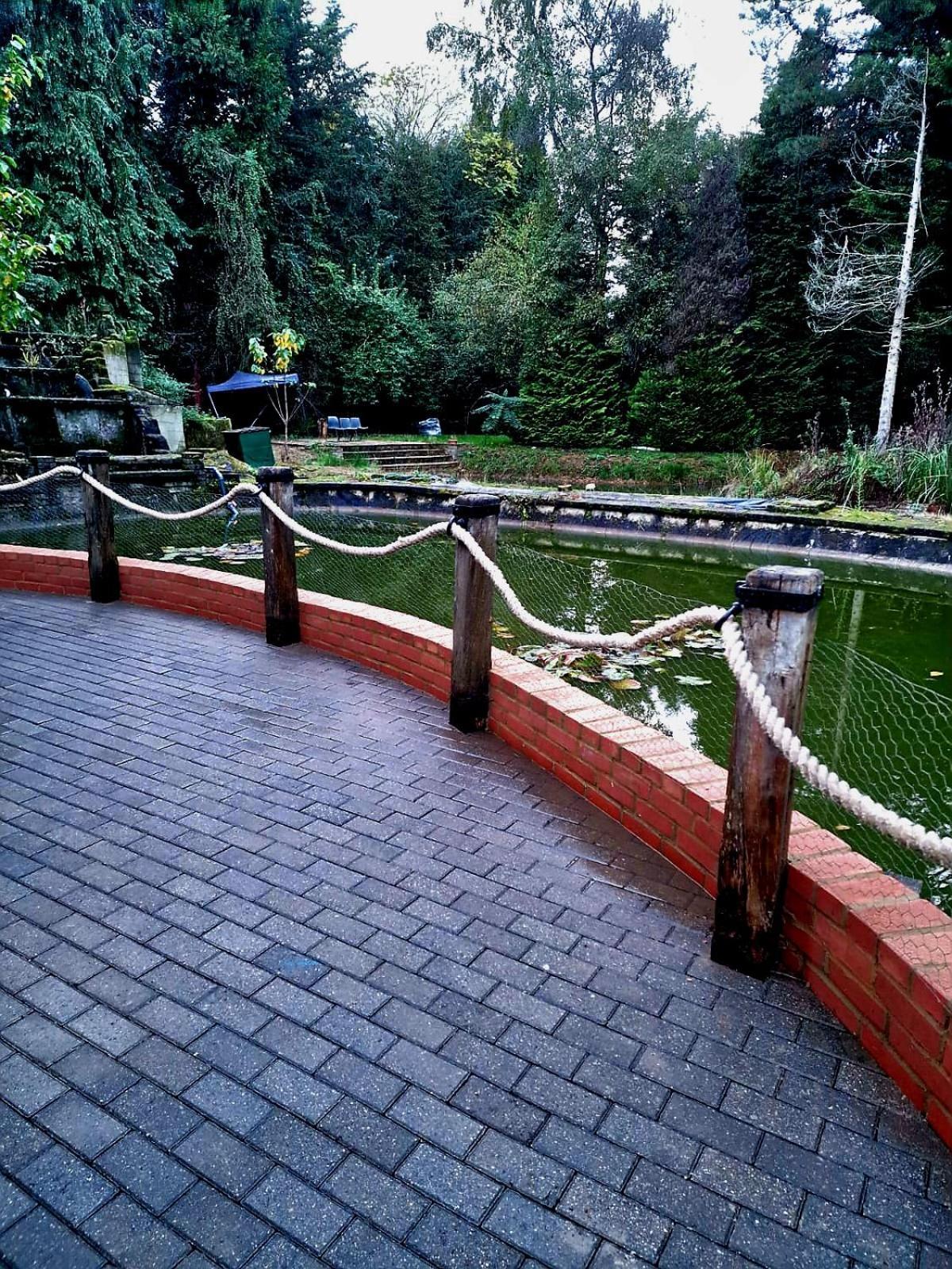 Beautiful Cottage In Brentwood Kelvedon Hatch Экстерьер фото